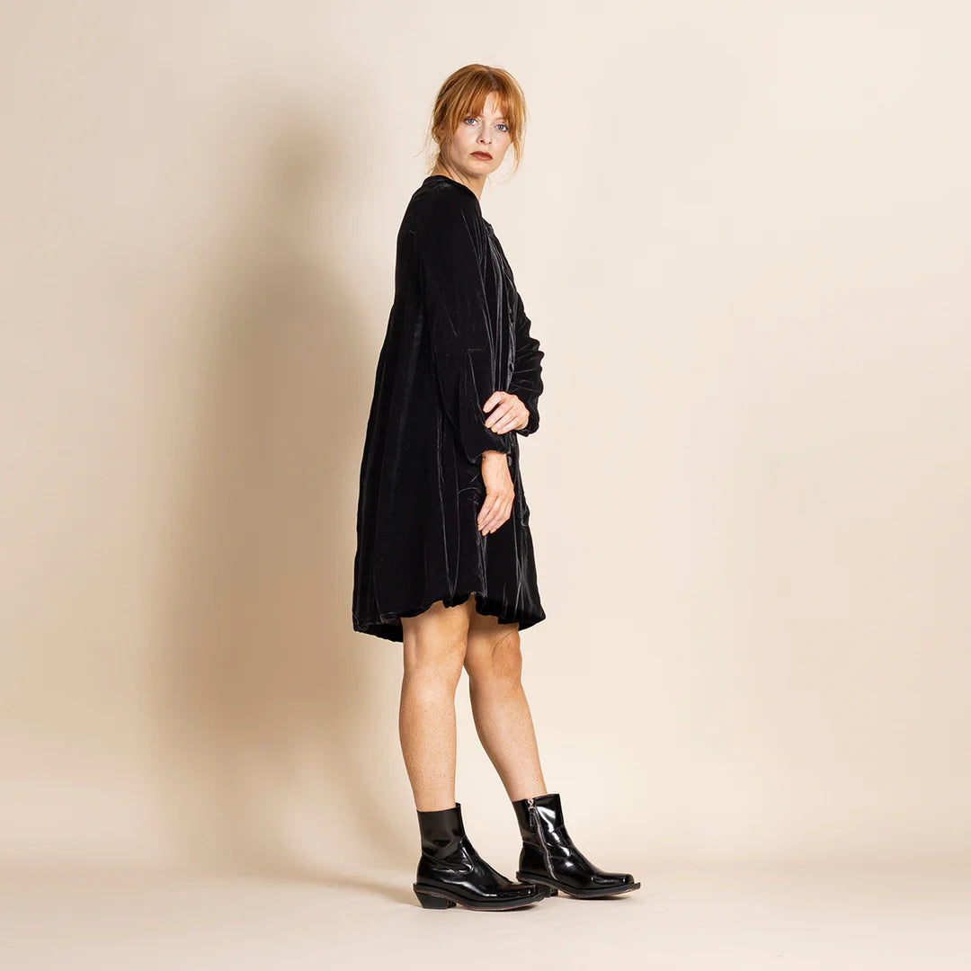 Megan Salmon - Velvet Birdie Coat. Dark green.