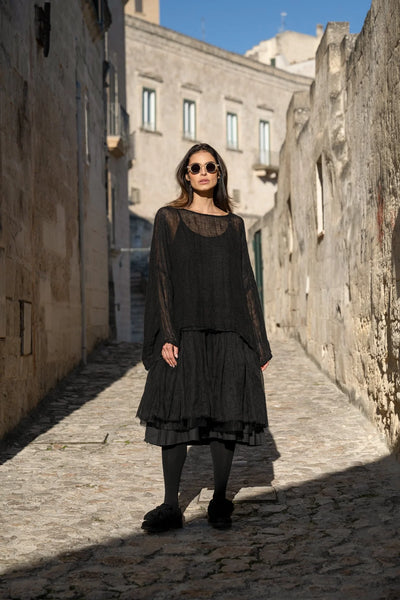 MegByDesign - St Barts Top Black
