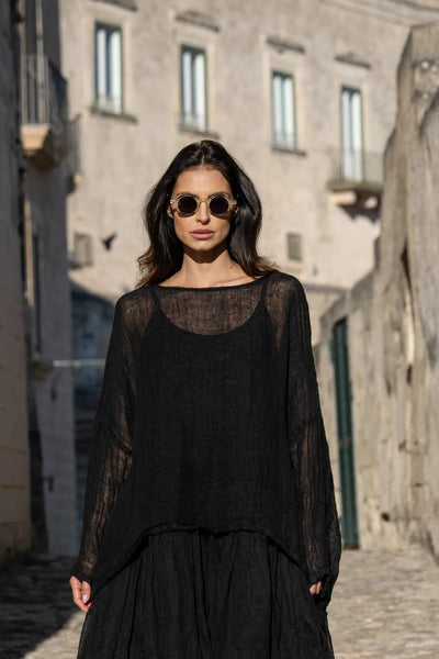 MegByDesign - St Barts Top Black