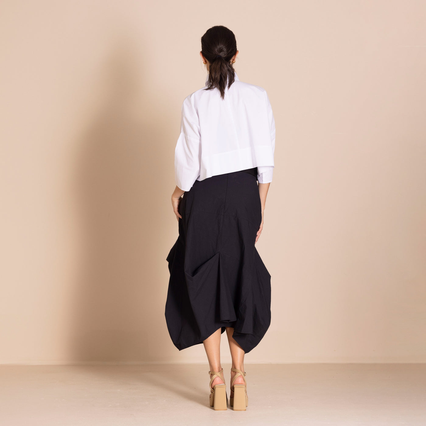 Megan Salmon - Short Box Shirt. White.