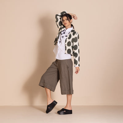 Megan Salmon - Cinema Tailored Birdie Jacket. Cream/Khaki.