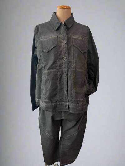 La Vaca Loca - Clave Jacket. Cold Black.