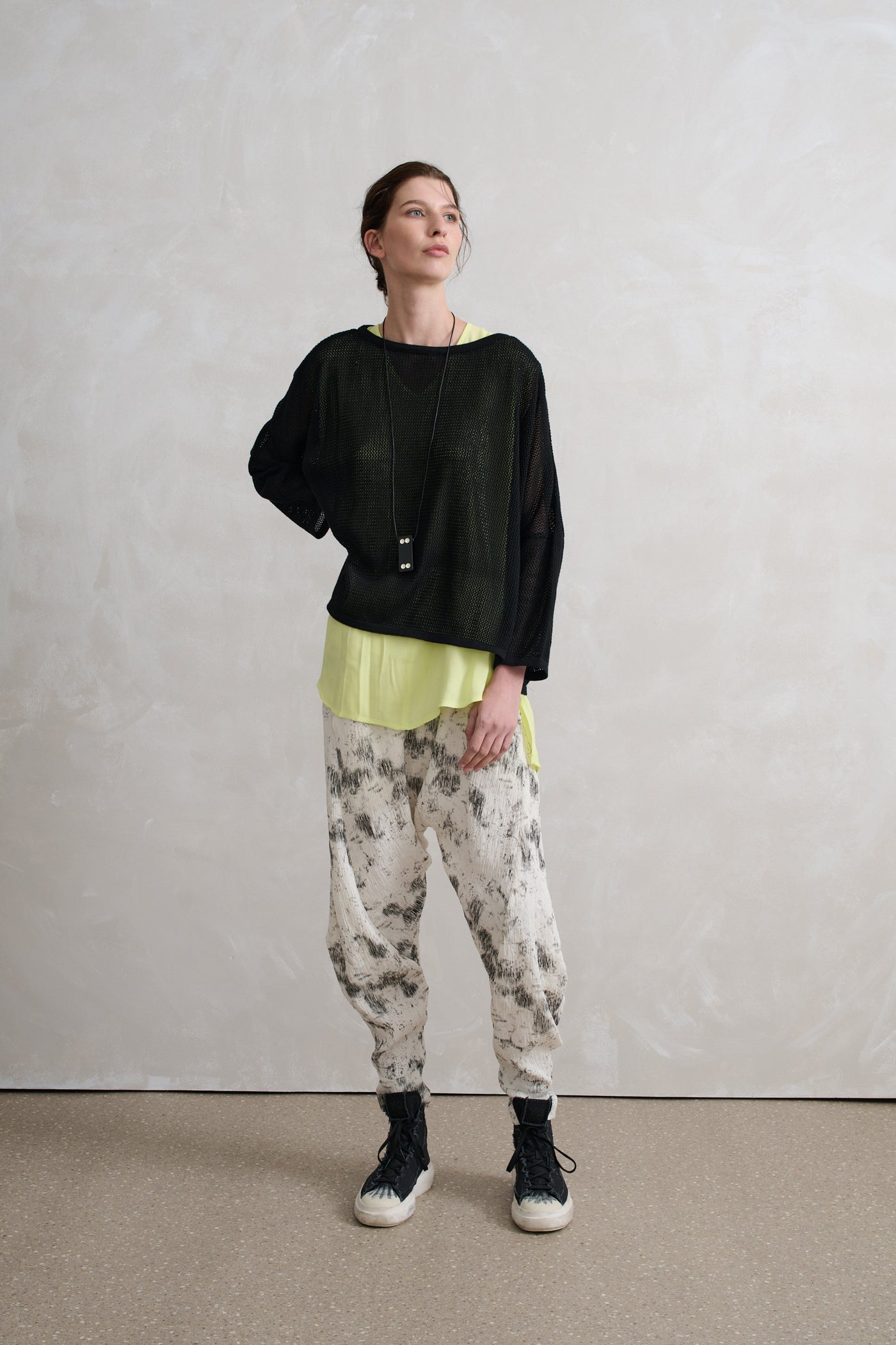 VALE and WARD - Tora pant. Victory