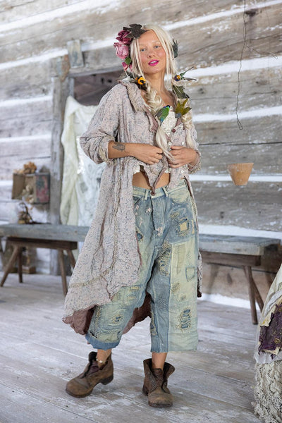 Magnolia Pearl - JACKET 537 -
Season Of Love Lyudmila Jacket. Tulsi