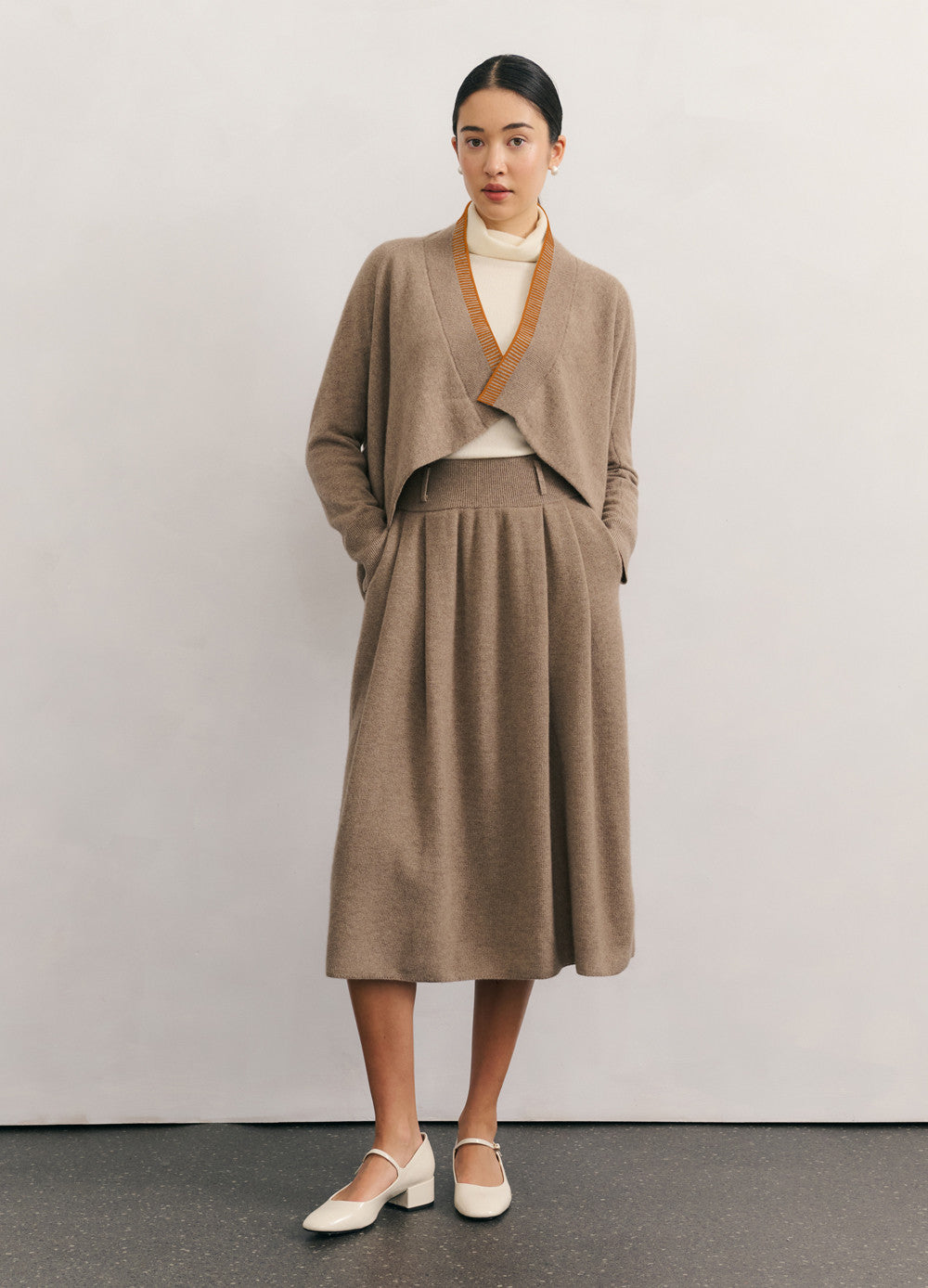 Cashmerism - Upside down cardi. Shitake.