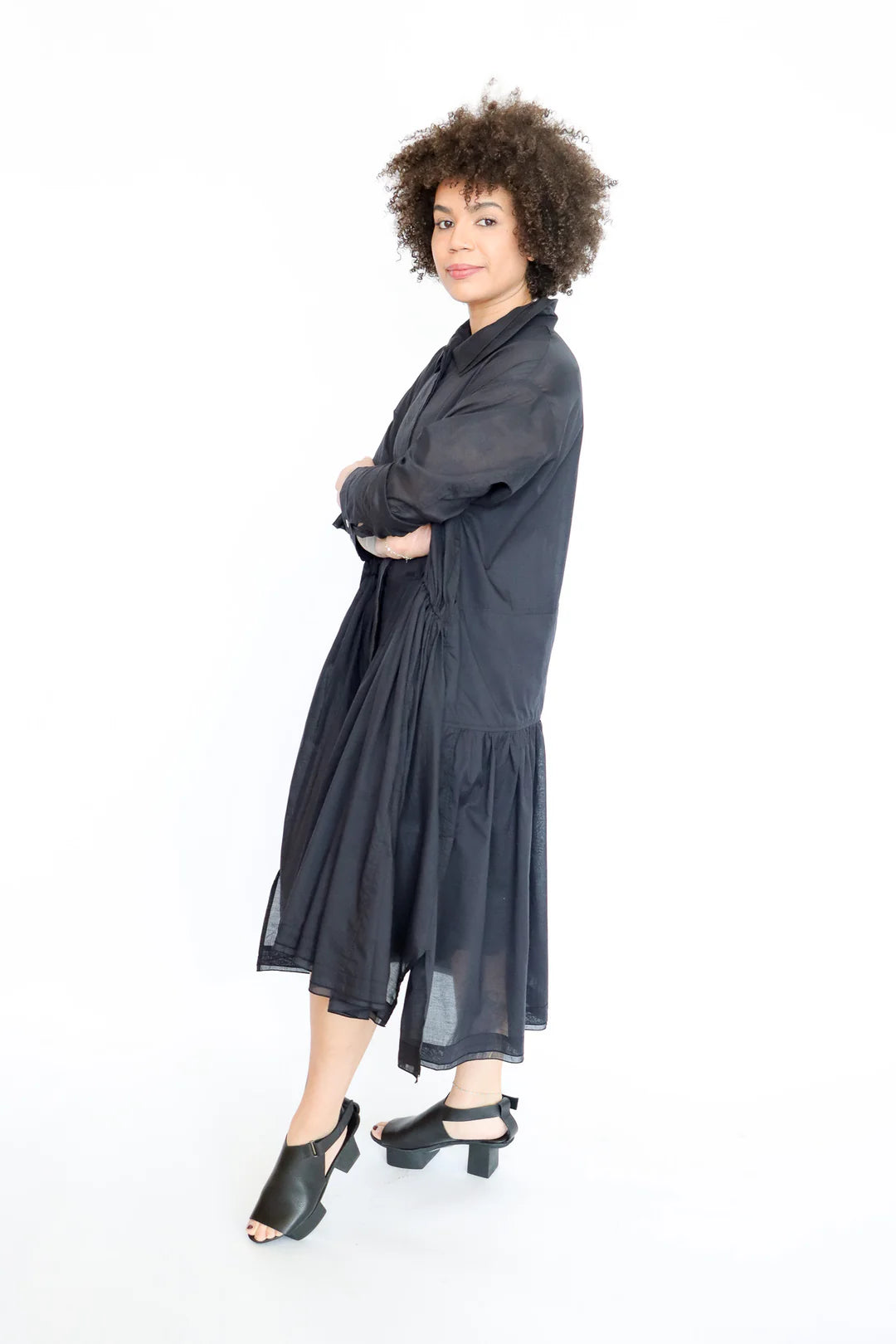 Moyuru - Shirt 474. Black.