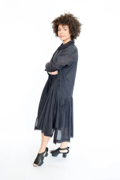 Moyuru - Shirt 474. Black.