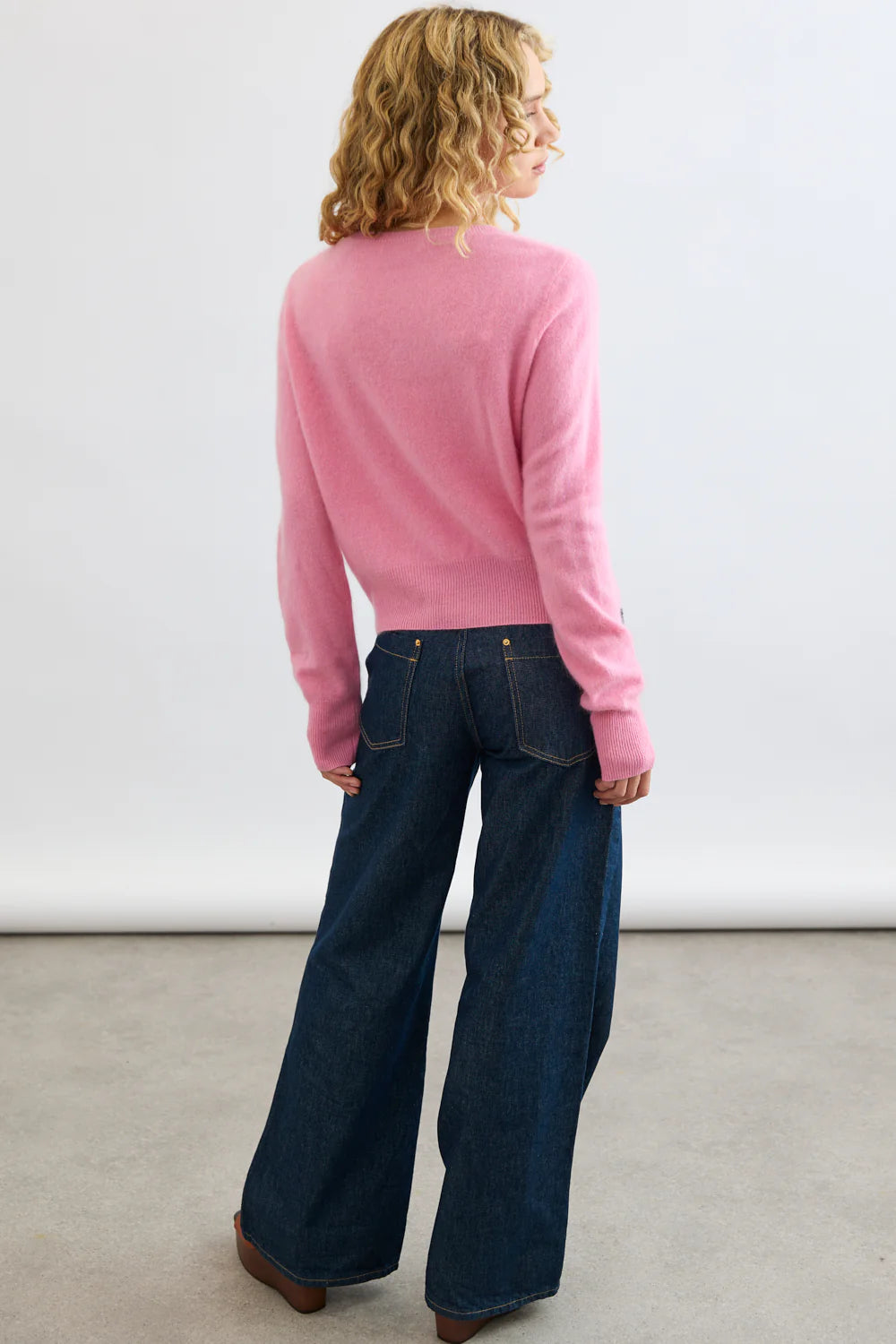 Mia Fratino - Sienna Cardi. Strawberry Ice.