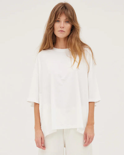 Cloth & Co - Boyfriend Tee. White