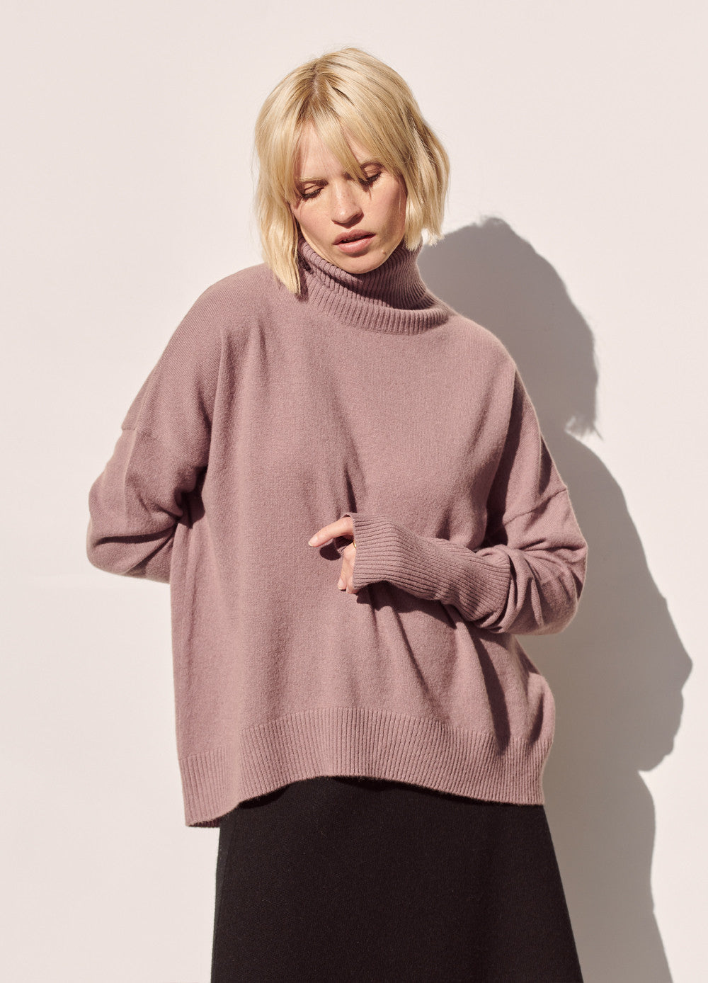Cashmerism - Relaxed Roll neck. Clay.
