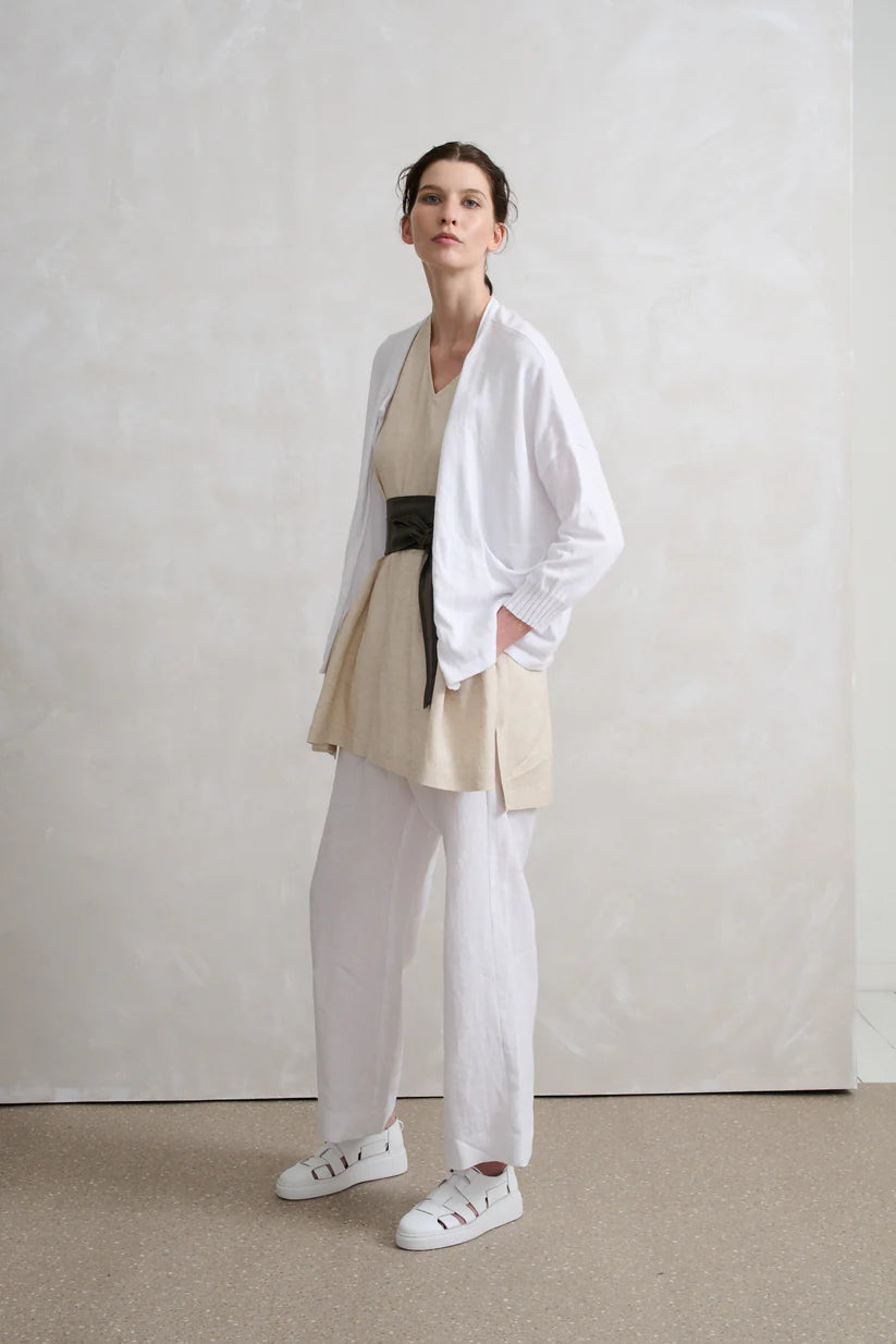 Vale and Ward - Connor pant. White.