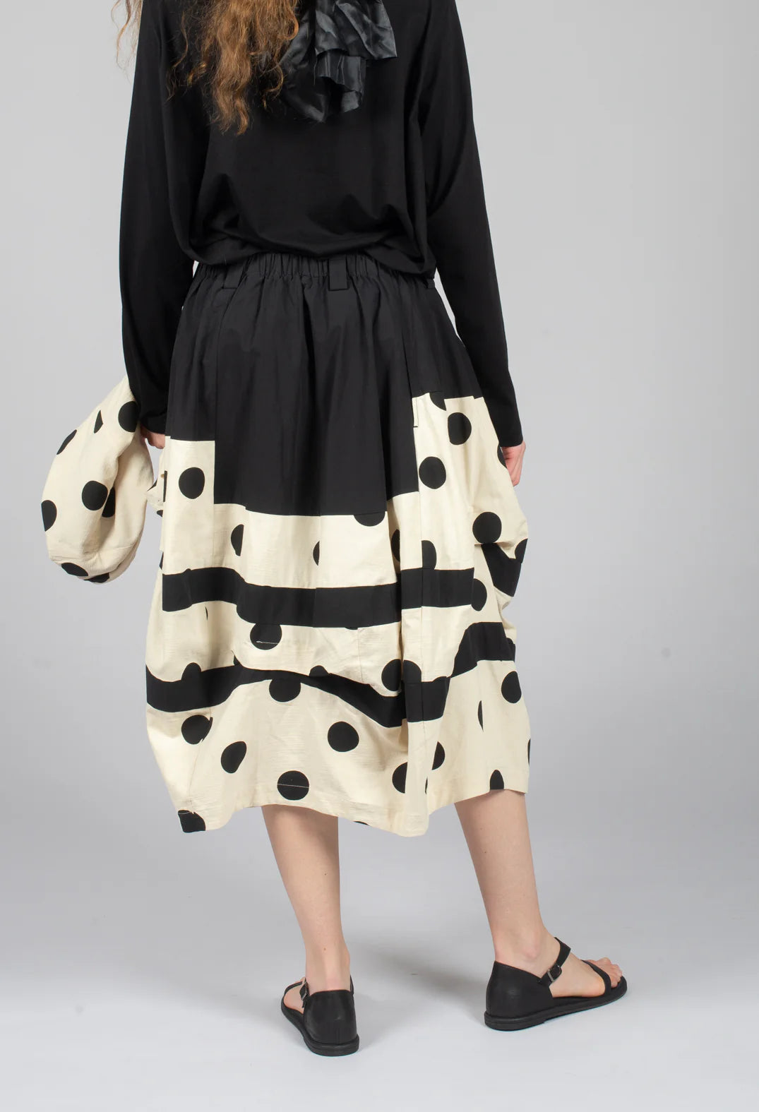 Moyuru - Skirt 641. Natural/Black.