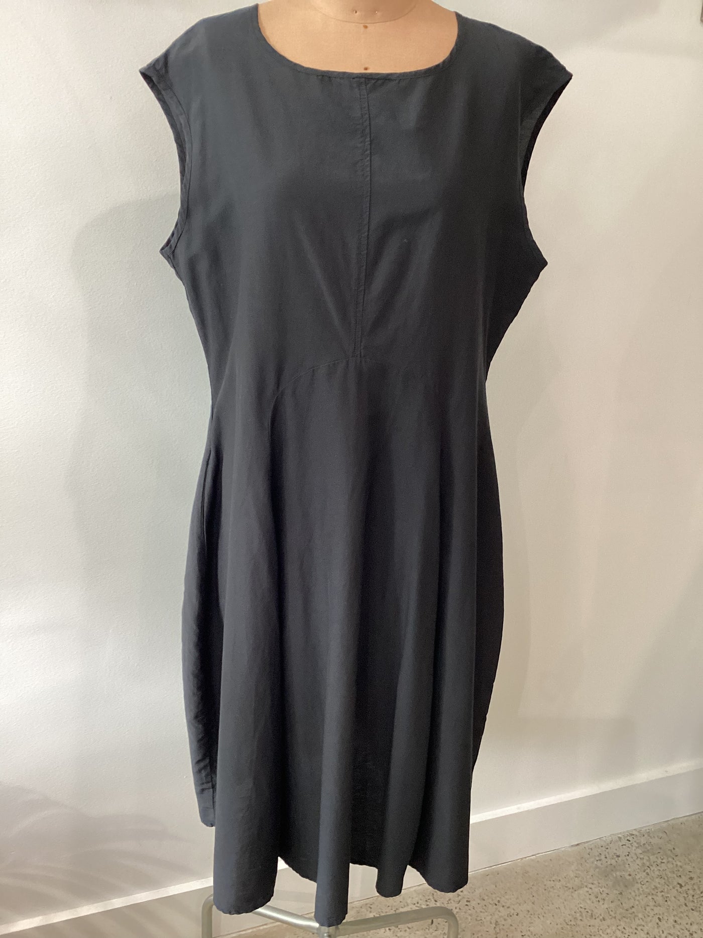 Valia - Claudette Dress. Black