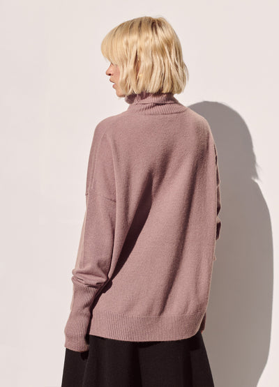 Cashmerism - Relaxed Roll neck. Clay.