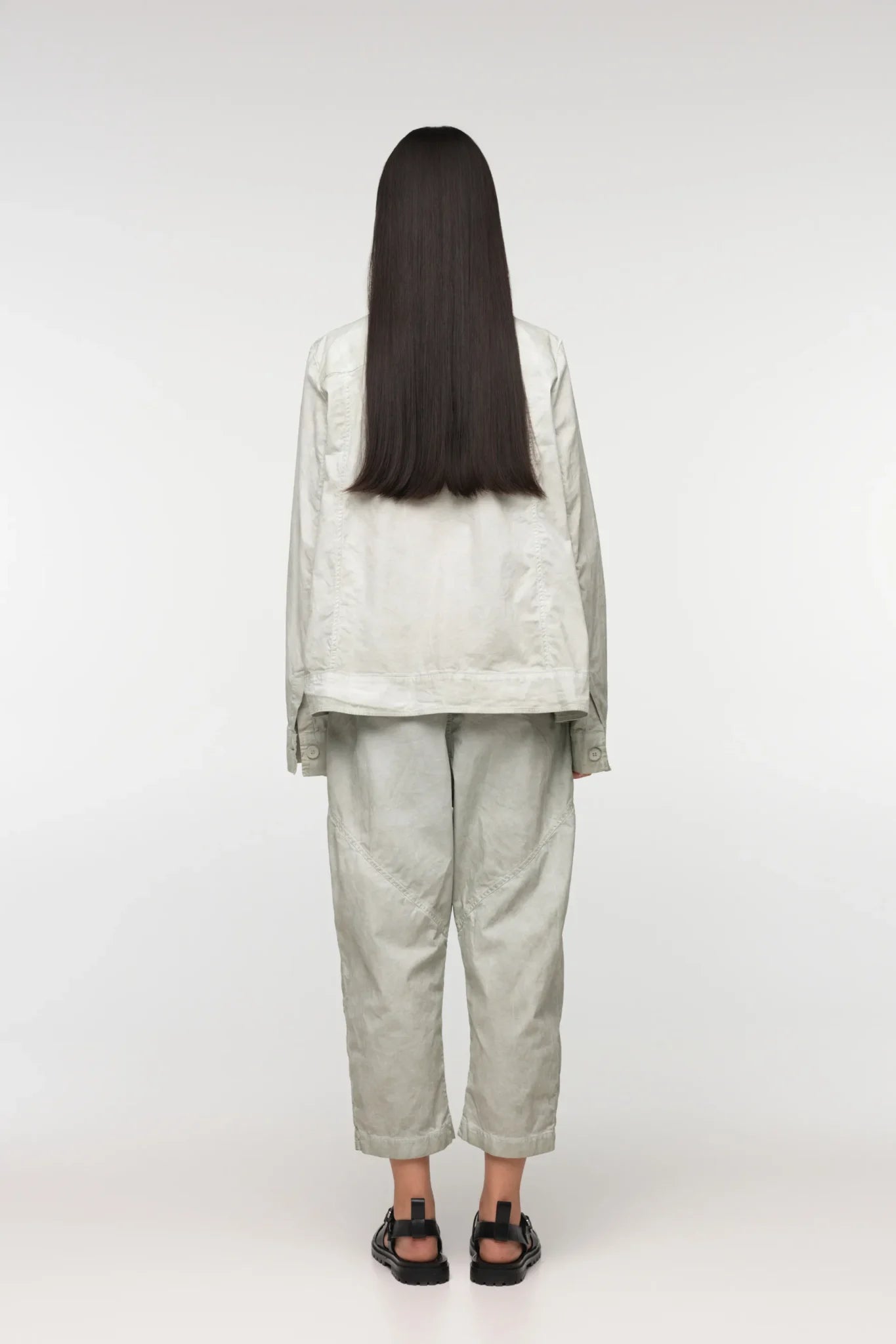 La Vaca Loca - Clave Jacket. Cold Black. (Light grey for style ref only).