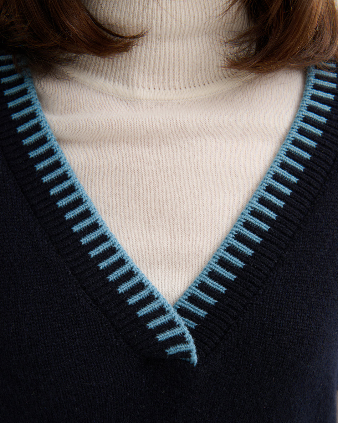 Cashmerism - V Neck Vest. Navy
