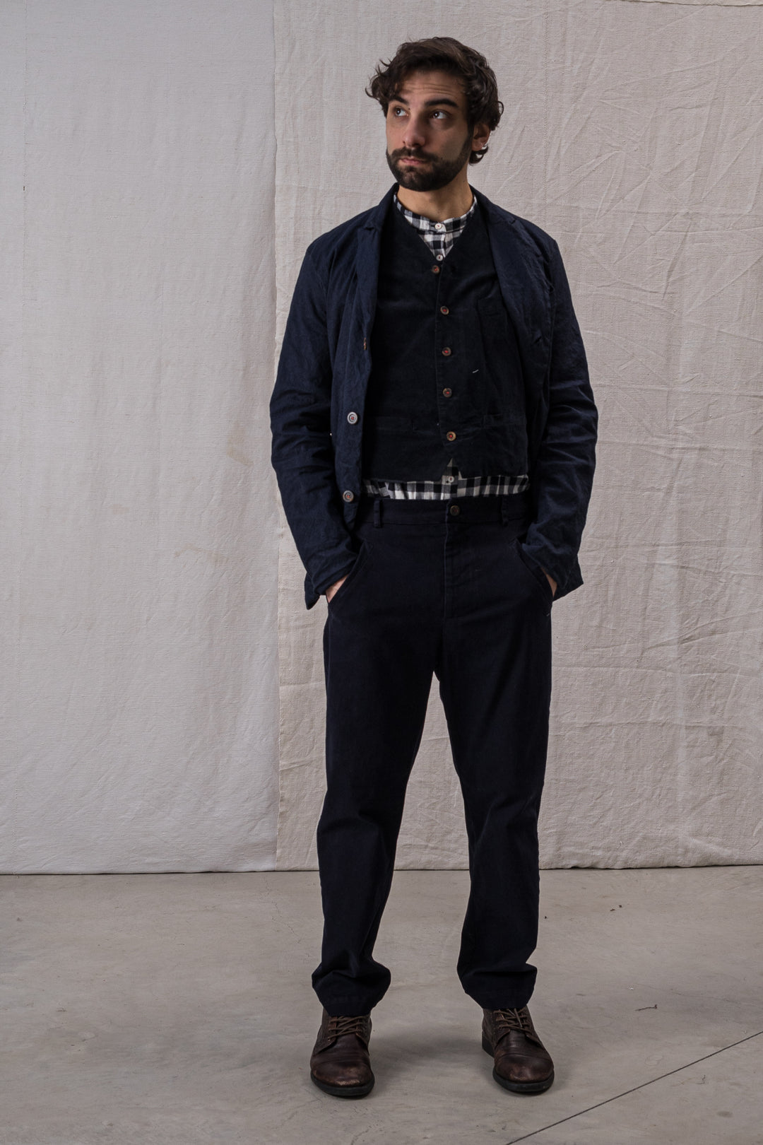 Hannoh Wessel – Rare Threads