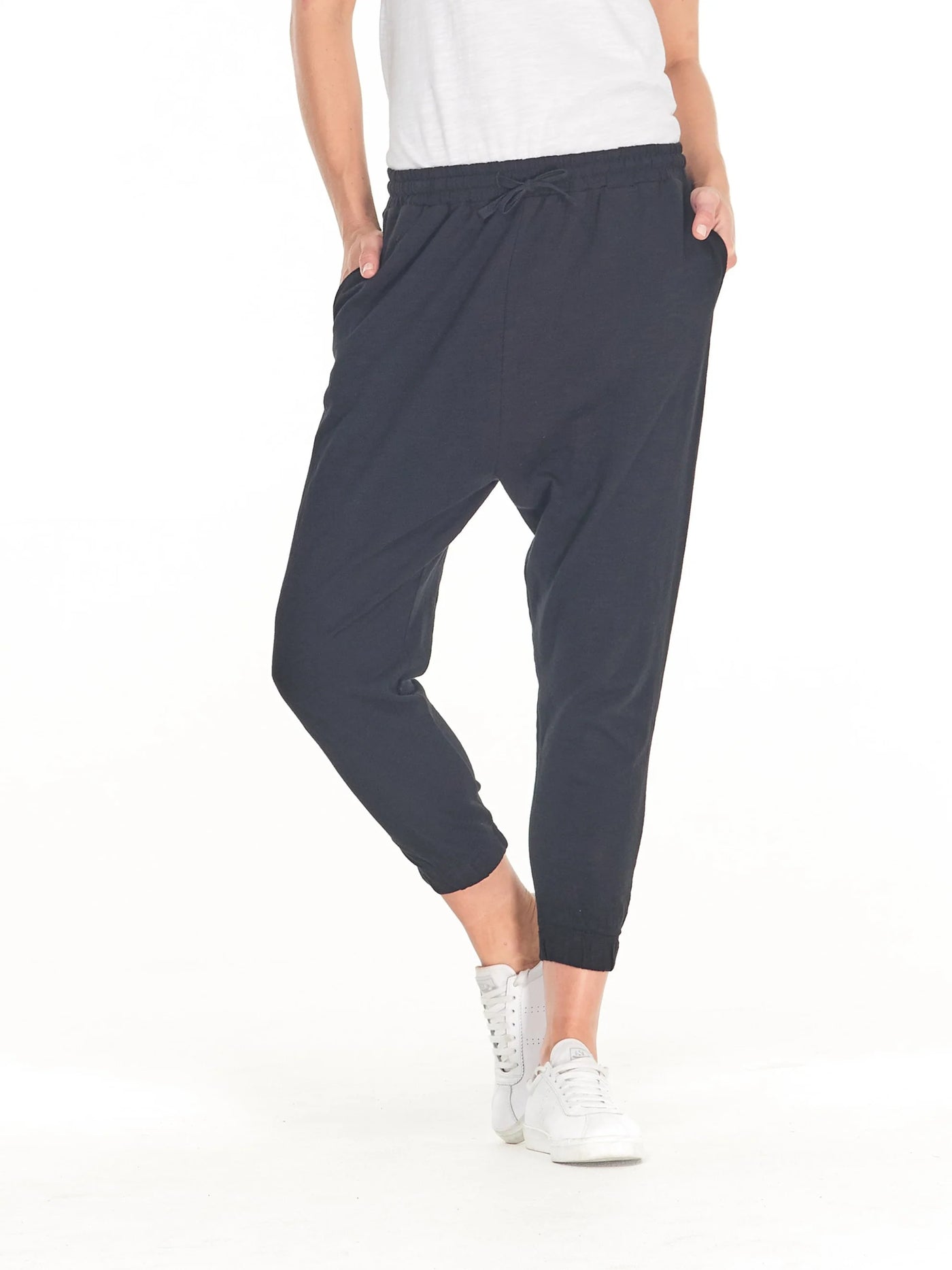 Cle - Aybrey Jogger. Black.