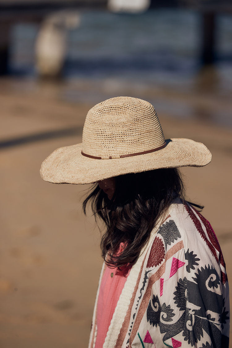 Made In Mada - Aziz Hat Tan Leather & Braided. Natural.
