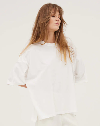 Cloth & Co - Boyfriend Tee. White