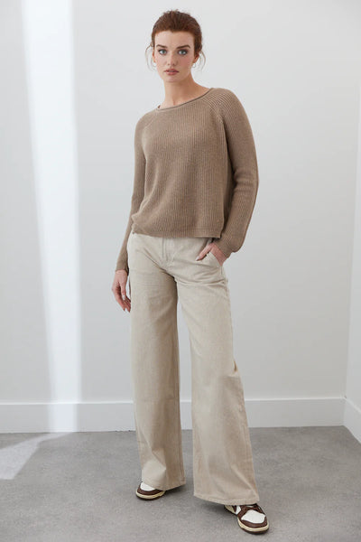 Mia Fratino - Clementine crew. Minx