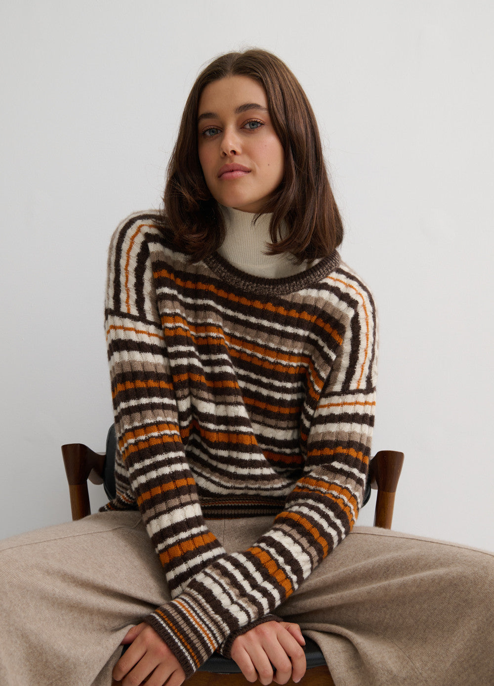 Cashmerism - GOLDEN DUNE CASHMERE CABLE KNIT CROP CREW.