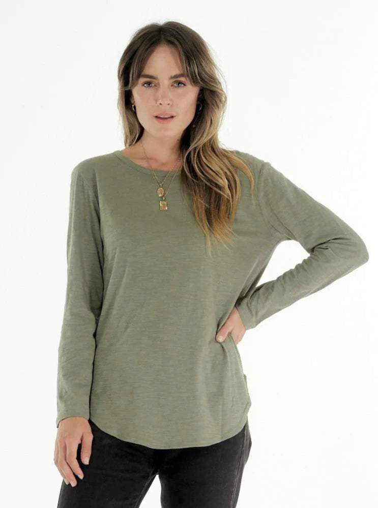 Cle - Layla LS Tee. Khaki.