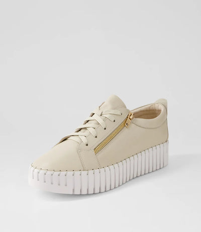 Django & Juliette - Bump Sneaker. Macadamia.