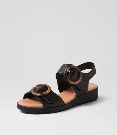 Django & Juliette - Meldrick Sandals. Black.
