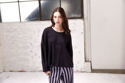 Vale and Ward - Deann Top. Black.