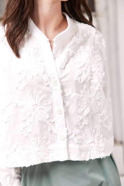 Vale and Ward - Clementine Top. White Floral.
