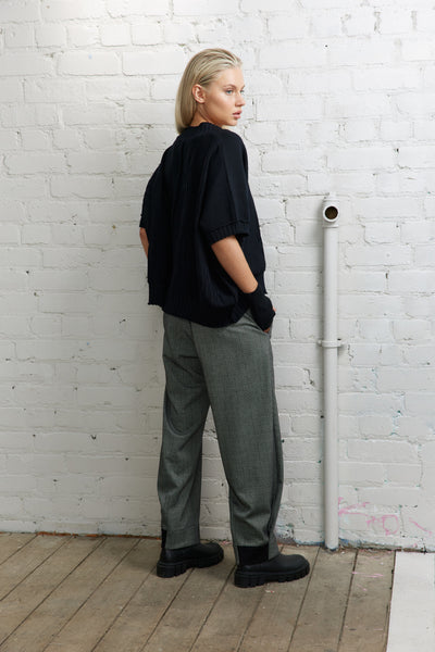 Vale and Ward - Natalie Knit. Black