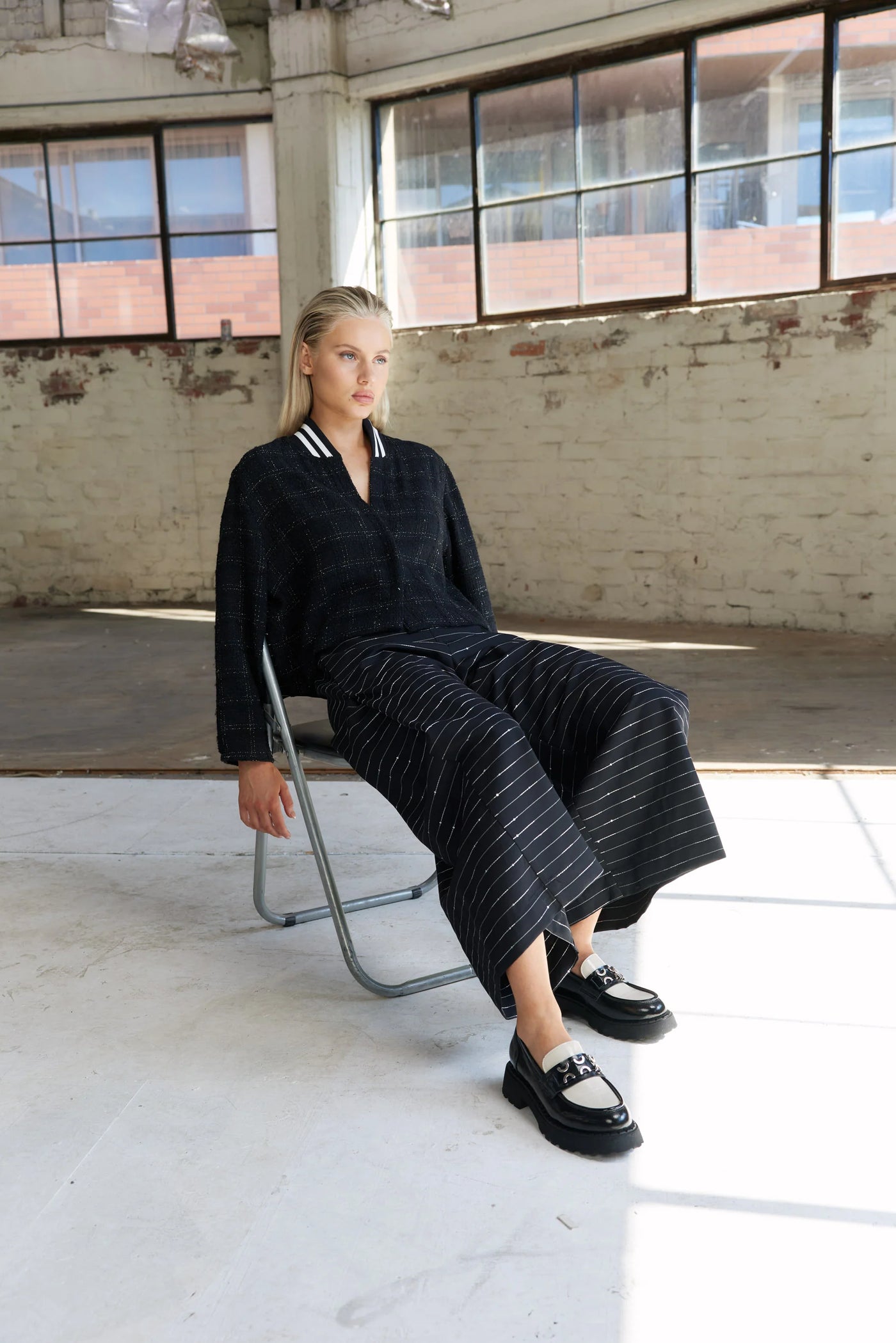 Vale and Ward - Mandy Pant. Silver Stripe