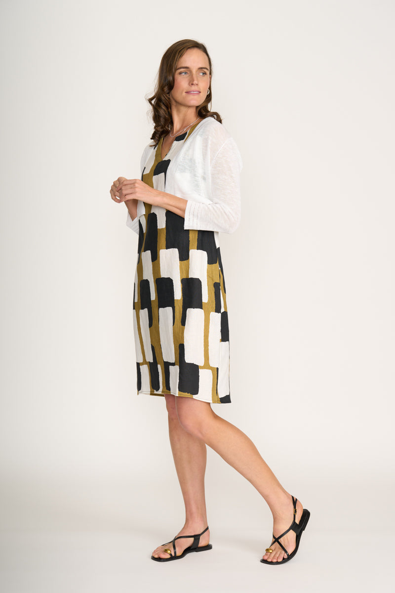 Foil - Headliner Shrug. White.