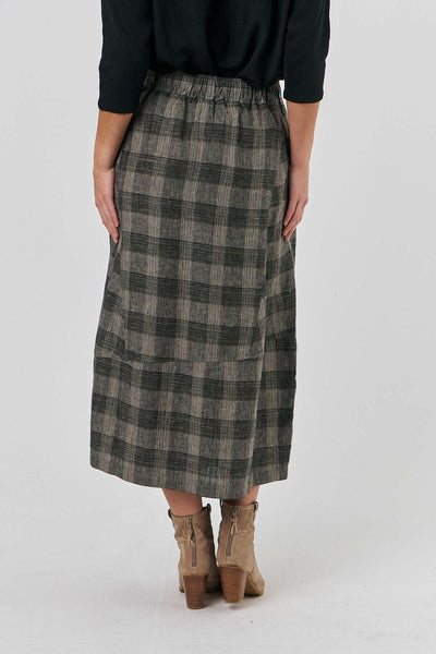 Naturals by O&J - GA 474 Midi Skirt. Mesh