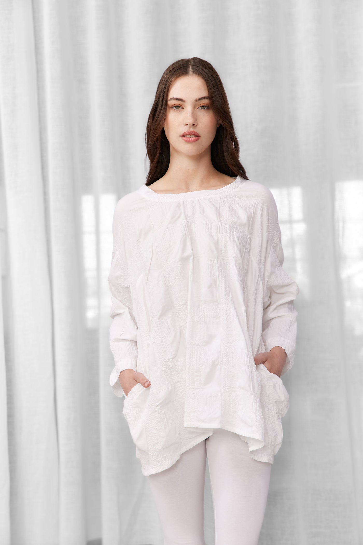 Vale and Ward - Amber Top. White Seer.