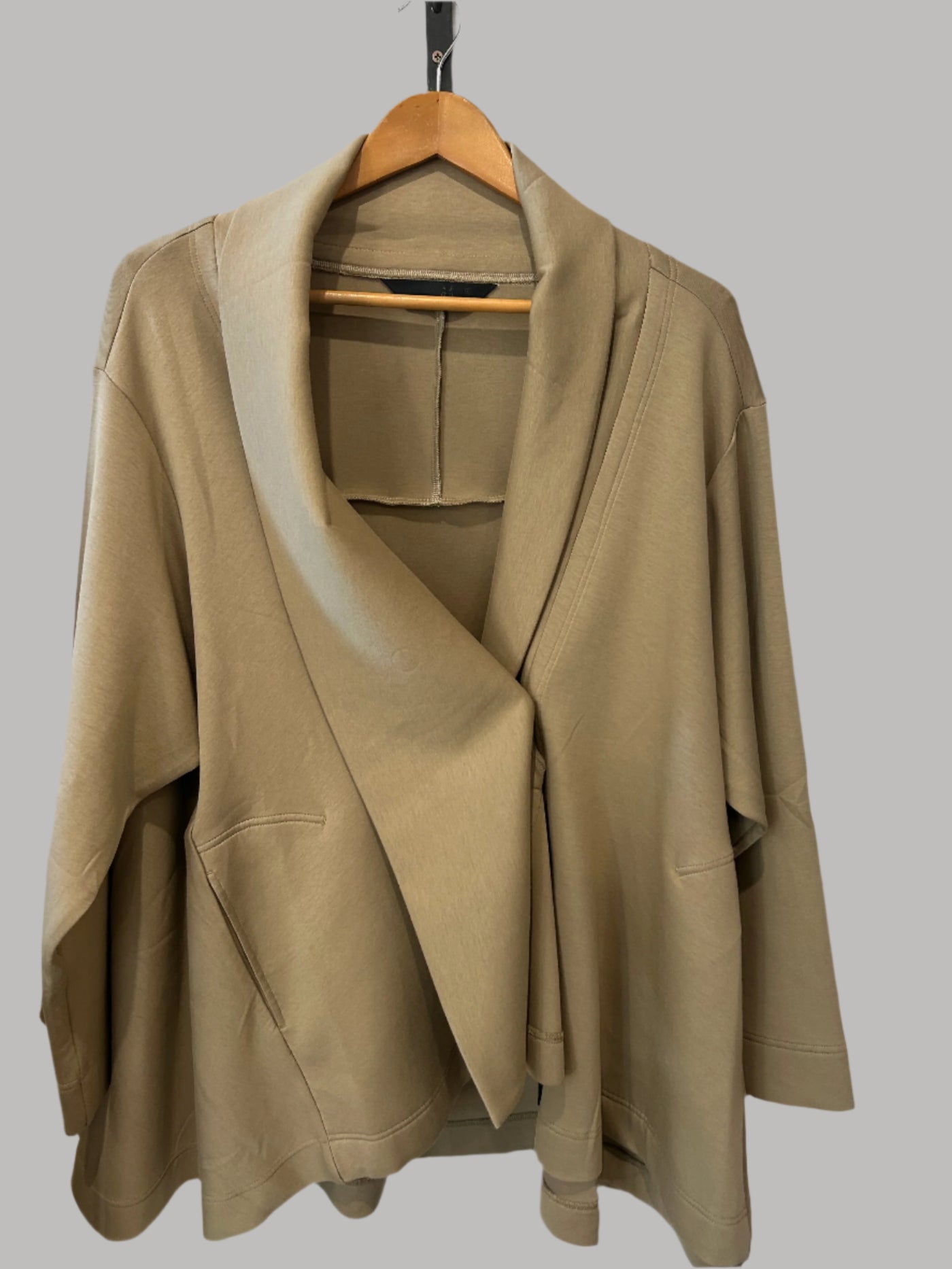 Moyuru - Lernie Jacket 243610. Beige