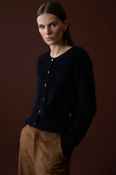 Mia Fratino - Sienna Cardi. Jet