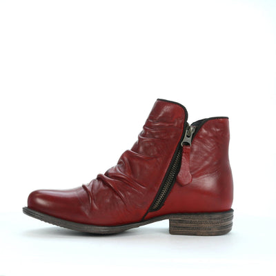 EOS - Willett Ankle Boot. Red