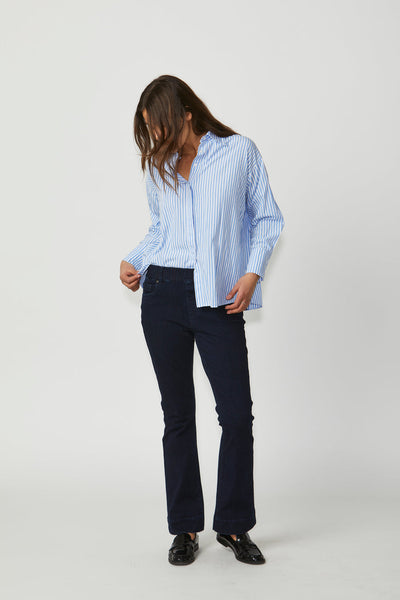 New London Jean - Olympia Pull On Flare Jean. DW
