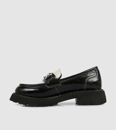 Sempre Di - Delaney Loafer. Black/Beige