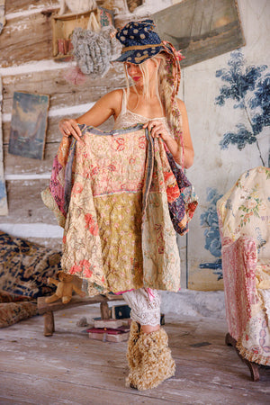 Magnolia Pearl - Piecewise Crop Dashi Kimono. Wonderland