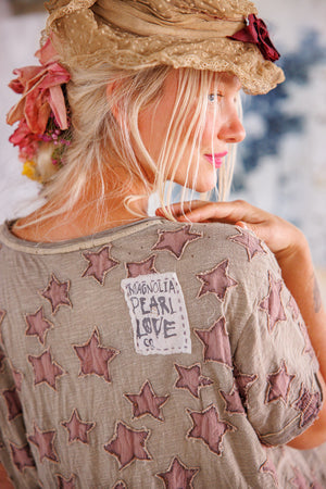 Magnolia Pearl - Little Star Applique T. Evangeline