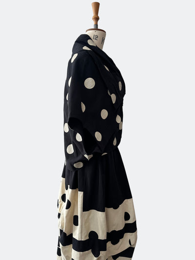Moyuru - Miso Blouse 640. Black/Natural.