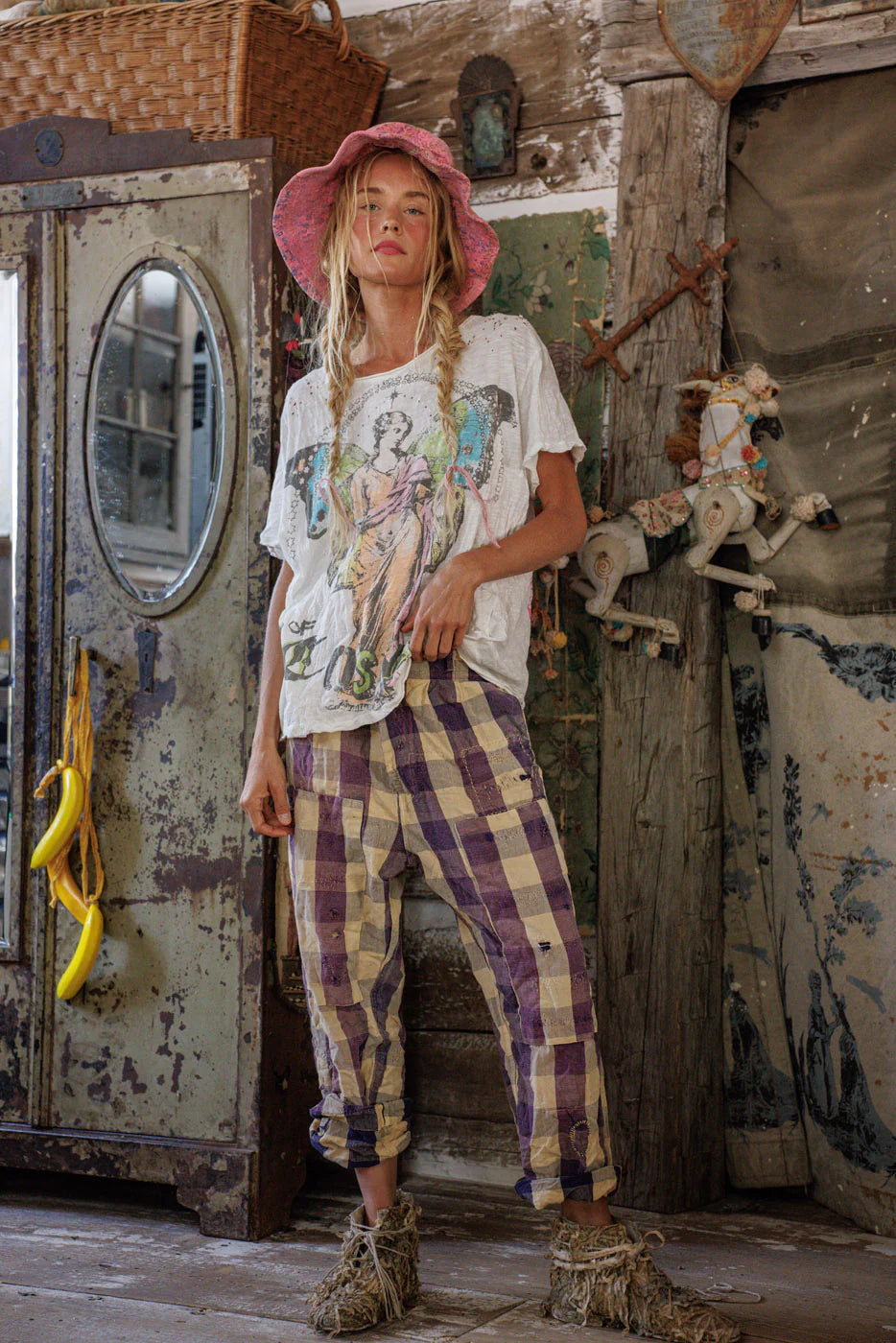 Magnolia Pearl - Child Of The Cosmos Tee. True.