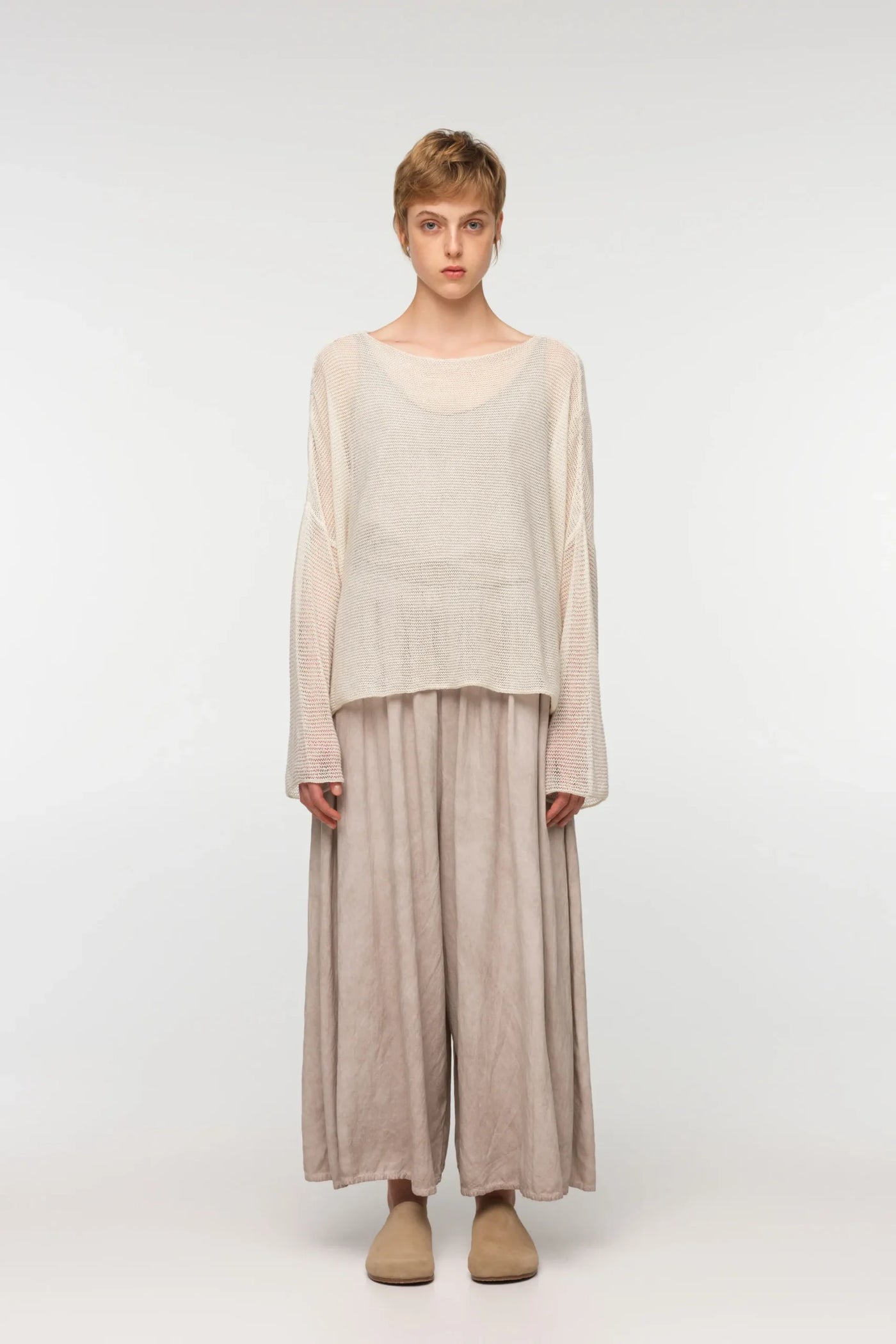 La Vaca Loca - Fuerte Knitted Top. Sand (Milky white for style reference only)